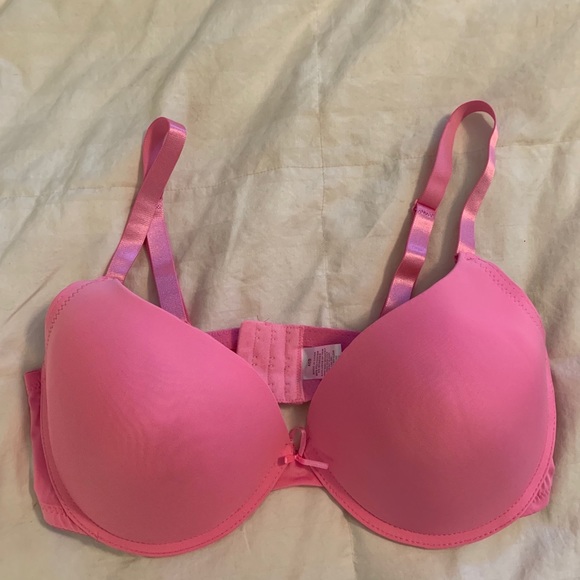 Other - Super Nice Pink T Shirt Bra